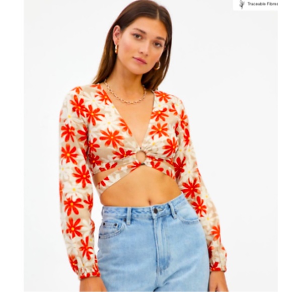 Glassons Tops - Floral glassons crop